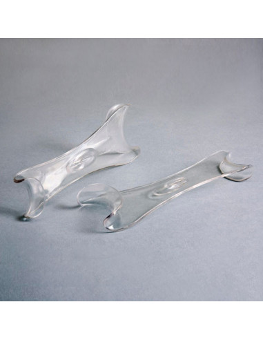 070052 Retractor Labial Doble Extremo 2U. - MESTRA